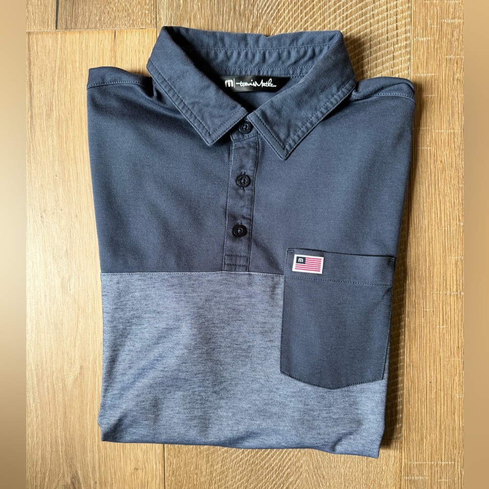 TRAVIS MATHEW Men’s Size S Short Sleeve Performance Polo